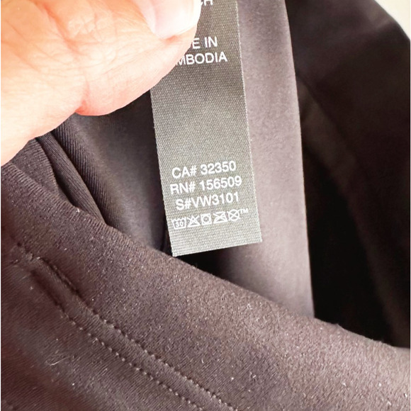 Vuori Womens Daily Shorts Medium High Waist Drawstring Bike Black Athleisure - Picture 4 of 7